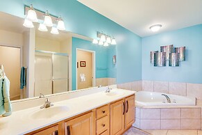 Pool & Lake Access: Family Getaway in Osage Beach