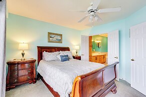 Pool & Lake Access: Family Getaway in Osage Beach