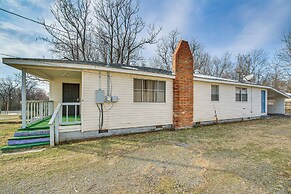Pet-friendly Little Rock Home on Spacious Lot