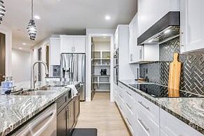 Near Hiking & Fishing: Hurricane Home w/ Hot Tub!