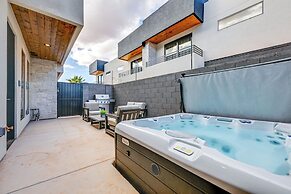 Near Hiking & Fishing: Hurricane Home w/ Hot Tub!