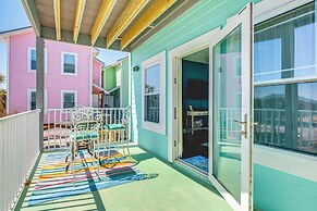 Steps to Beach: Home w/ Sunset Views in Cedar Key!