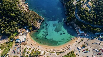 Veneti Corfu Nest - Serene Getaway