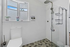 Crystal Cottage Cairns