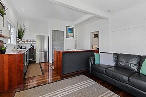 Crystal Cottage Cairns