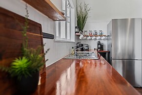 Crystal Cottage Cairns