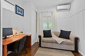 Crystal Cottage Cairns