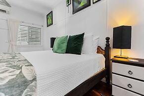 Crystal Cottage Cairns