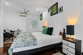 Crystal Cottage Cairns