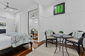 Crystal Cottage Cairns