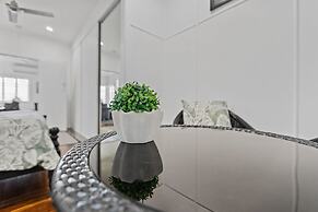 Crystal Cottage Cairns