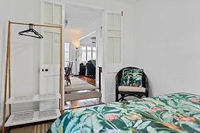 Crystal Cottage Cairns