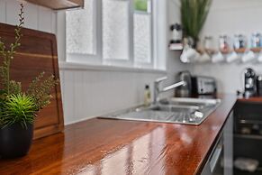 Crystal Cottage Cairns