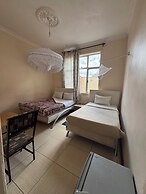 Bluegum Avenue Lodge