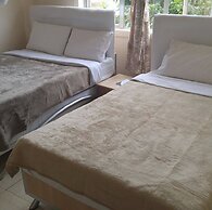 Bluegum Avenue Lodge