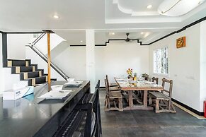 Luxurious 5-bedroom Pool Villa in Heart of Patong, Phuket