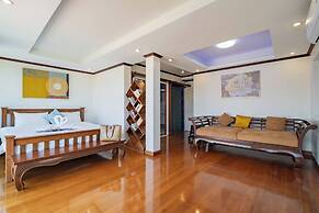 Luxurious 5-bedroom Pool Villa in Heart of Patong, Phuket