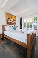 Luxurious 5-bedroom Pool Villa in Heart of Patong, Phuket