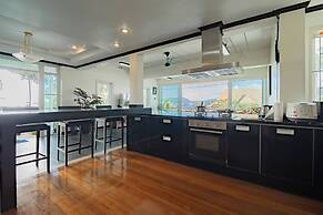 Luxurious 5-bedroom Pool Villa in Heart of Patong, Phuket