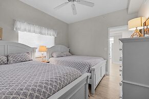 Casa Marina 432 Newly Remodeled, Water View 2 Bedroom Condo