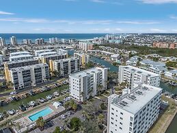 Casa Marina 432 Newly Remodeled, Water View 2 Bedroom Condo