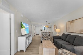 Seaside 209: Oceanview 2br/2ba Condo With Pool, Steps To Beach 2 Bedro