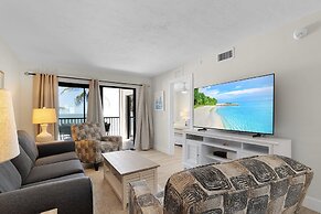 Seaside 209: Oceanview 2br/2ba Condo With Pool, Steps To Beach 2 Bedro