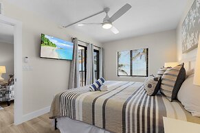 Seaside 209: Oceanview 2br/2ba Condo With Pool, Steps To Beach 2 Bedro