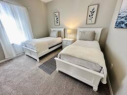 Tranquilo Villa A Shine Villas Property In Tuscan Hills 5 Bedroom Vill