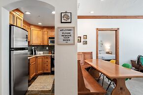 Villa 2041 2 Bed 2 Bath Full Kitchen 2 Bedroom Villa