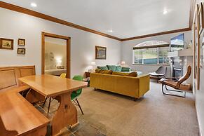 Villa 2041 2 Bed 2 Bath Full Kitchen 2 Bedroom Villa