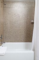 Villa 2043 2 Queen Beds 1 Bath No Kitchen 1 Bedroom Villa