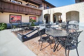 Villa 2043 2 Queen Beds 1 Bath No Kitchen 1 Bedroom Villa