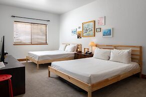 Villa 2043 2 Queen Beds 1 Bath No Kitchen 1 Bedroom Villa