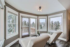 Mountain Majesty 6 Bedroom Home