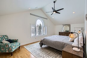 Mountain Majesty 6 Bedroom Home