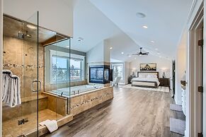 Mountain Majesty 6 Bedroom Home