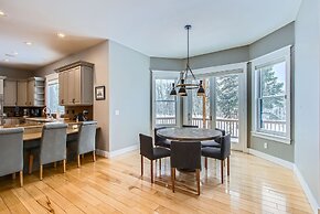 Mountain Majesty 6 Bedroom Home