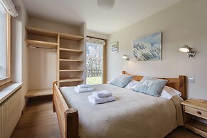 Les Terrasses Spacious Central 3 Bedroom Apartment