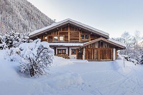 Chalet Hermine 5 Hot Tub and Sauna Les Chosalets