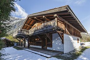 Chalet Hermine 5 Hot Tub and Sauna Les Chosalets