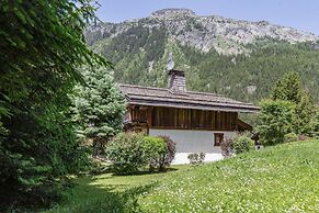 Chalet Hermine 5 Hot Tub and Sauna Les Chosalets