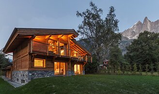Chalet Blaiti re Contemporary Luxury