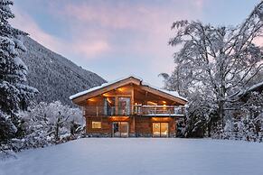 Chalet Blaiti re Contemporary Luxury