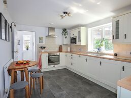 1 Tyn Y Gongl Cottage