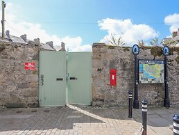 1 Tyn Y Gongl Cottage