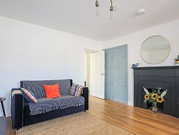 1 Tyn Y Gongl Cottage