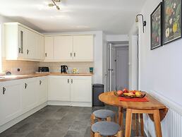 1 Tyn Y Gongl Cottage