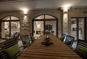 Villa Aurora Luxurius Living