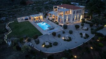 Villa Aurora Luxurius Living